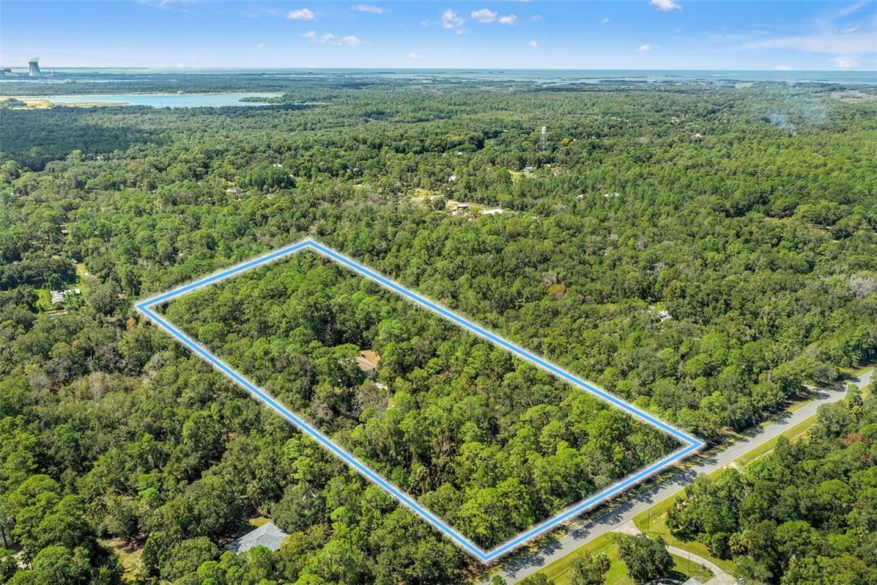 4270 SE 193rd Place, Yankeetown, FL 34498 Photo