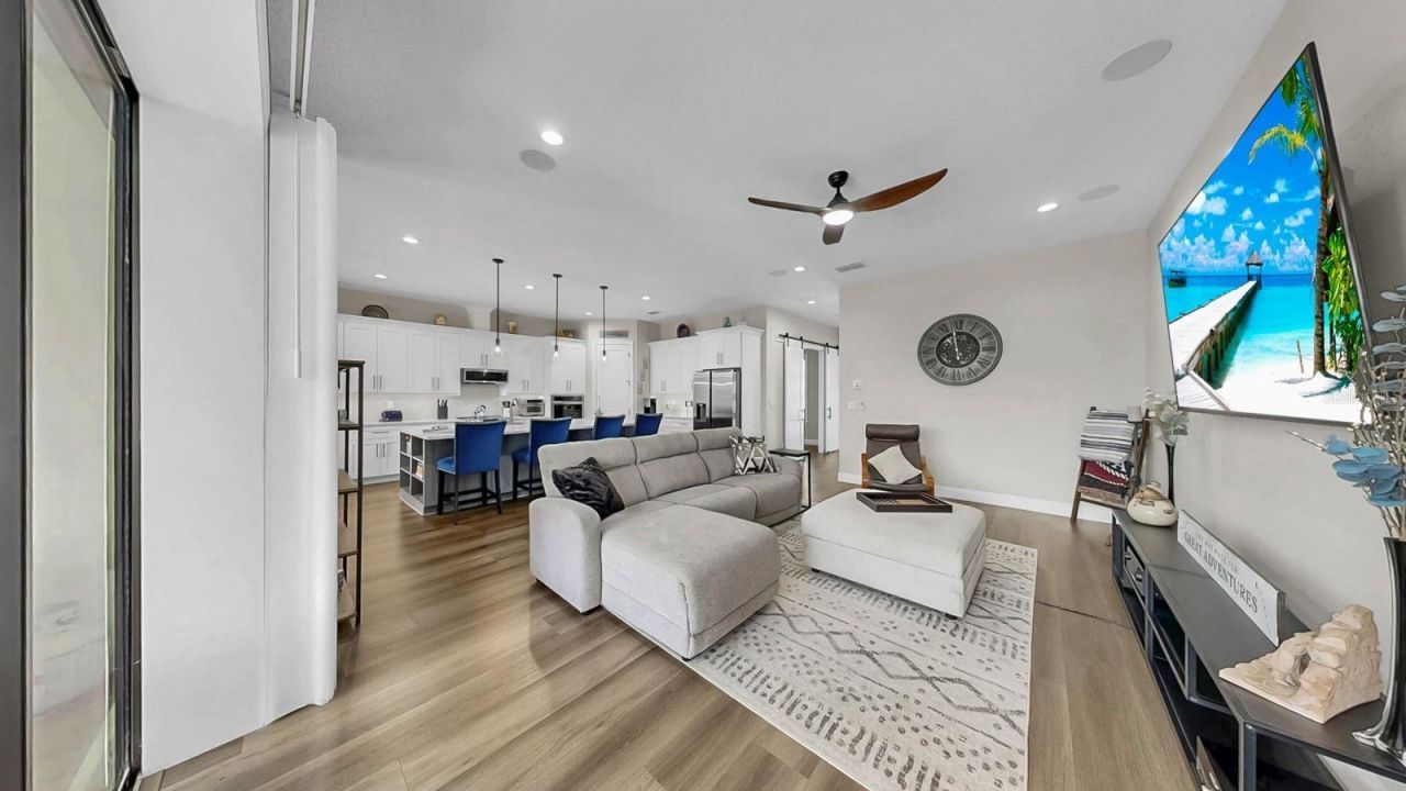 1406 Alhambra Drive, Apollo Beach, FL 33572 Photo