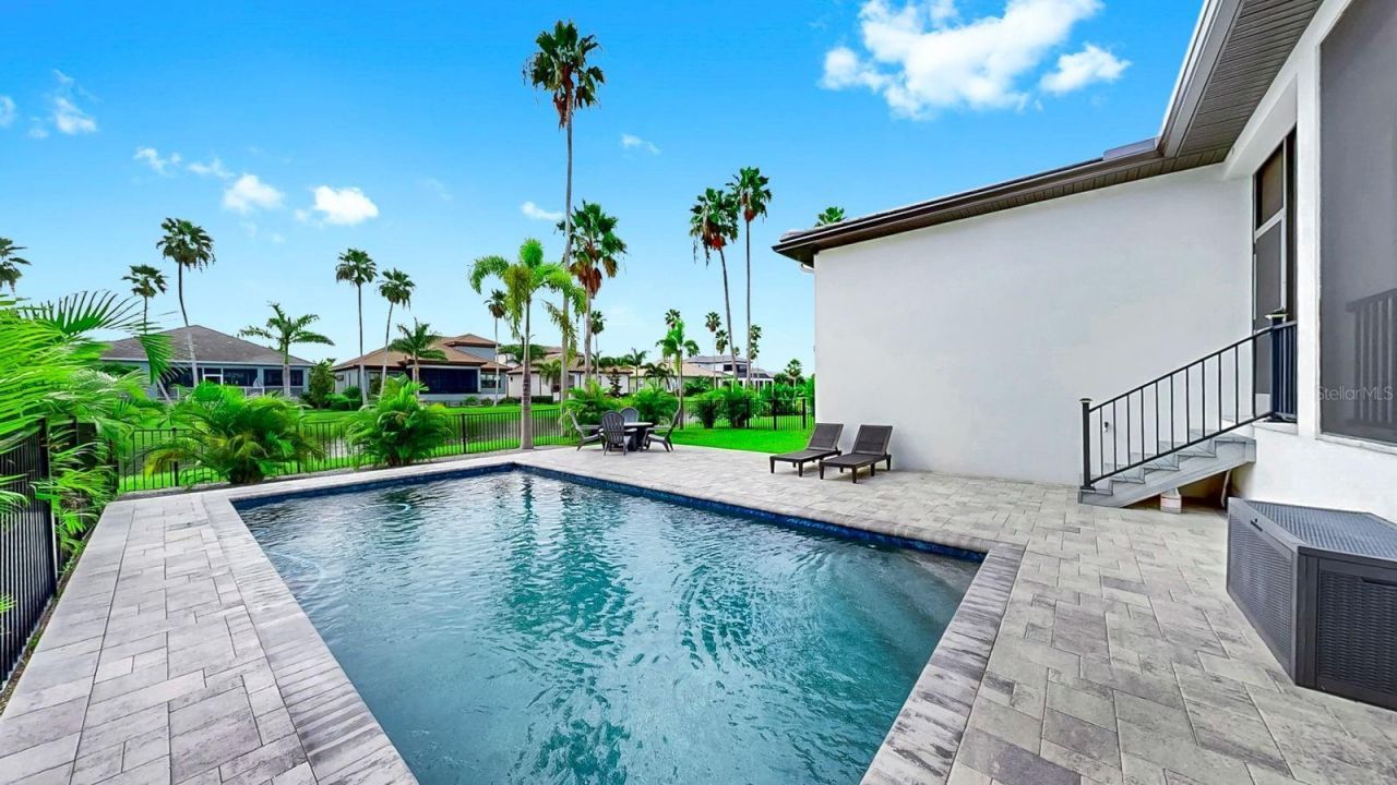 1406 Alhambra Drive, Apollo Beach, FL 33572 Photo