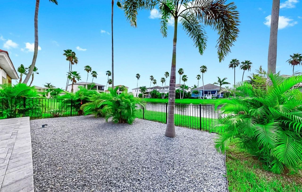 1406 Alhambra Drive, Apollo Beach, FL 33572 Photo