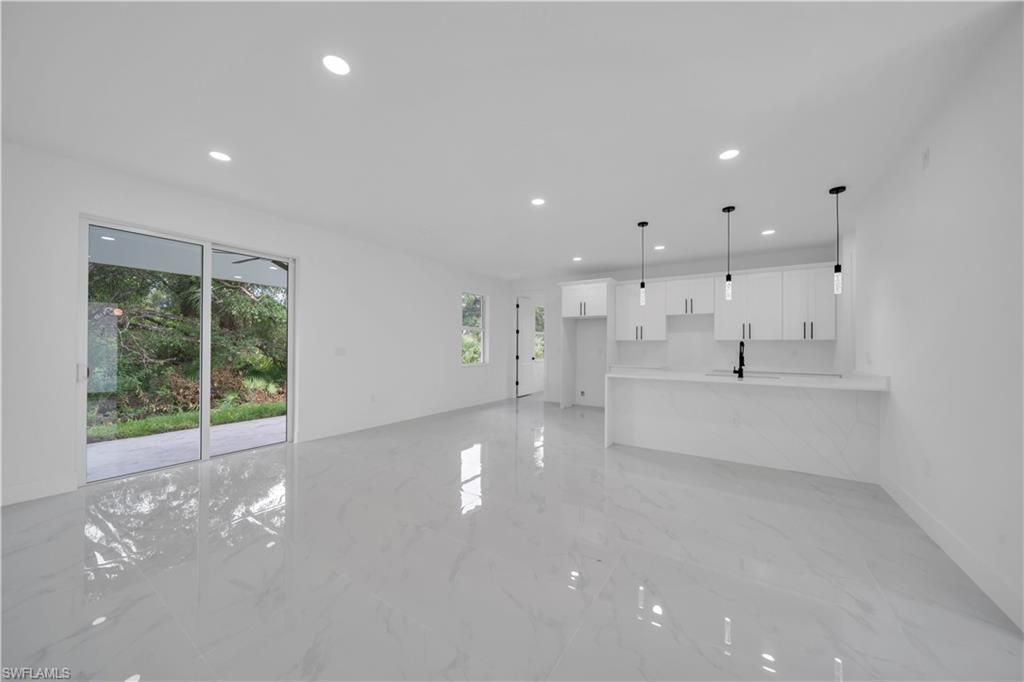 404 W 15th St, Lehigh Acres, FL 33972 Photo