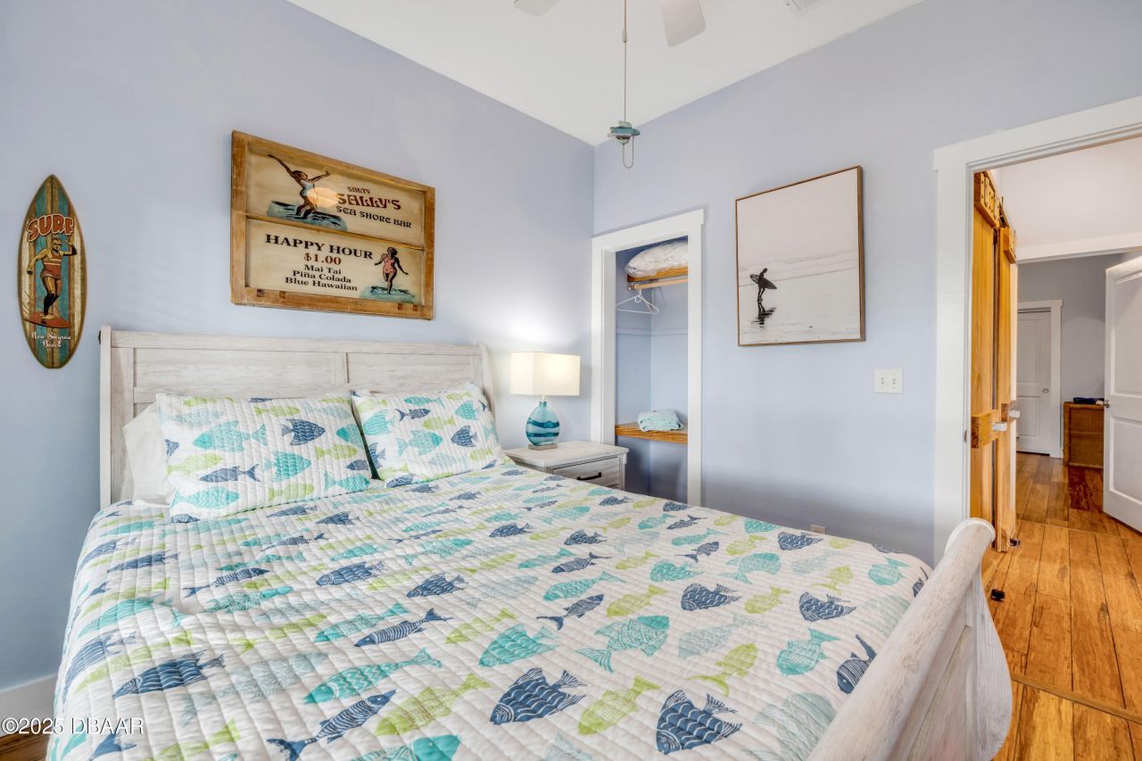 418 Columbus Avenue, New Smyrna Beach, FL 32169 Photo