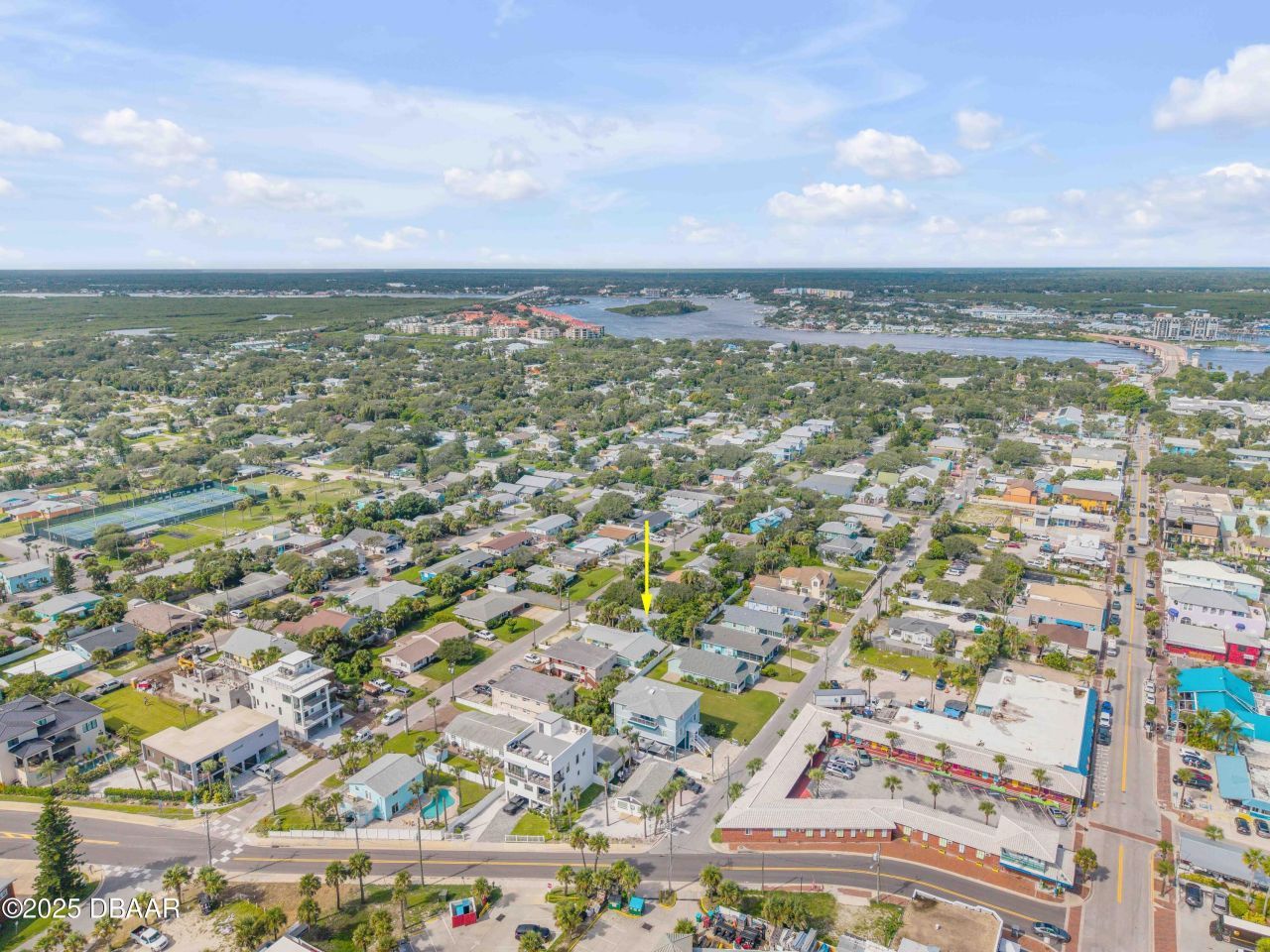 418 Columbus Avenue, New Smyrna Beach, FL 32169 Photo