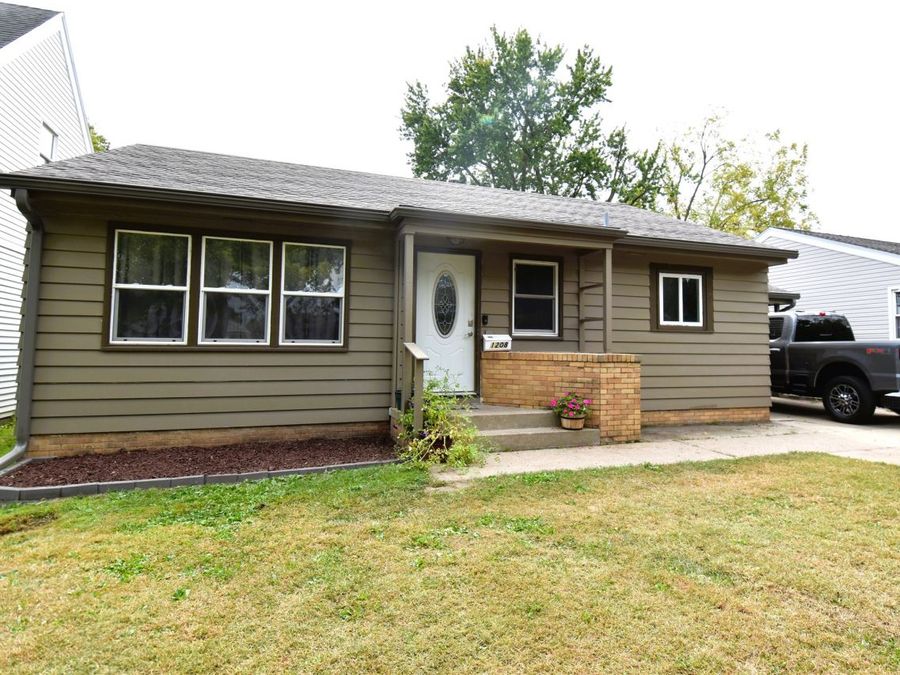 Property Image 1