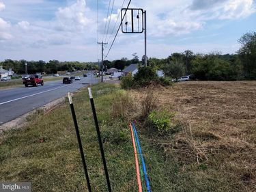 4203 LEE HIGHWAY, NEW BALTIMORE, VA 20187