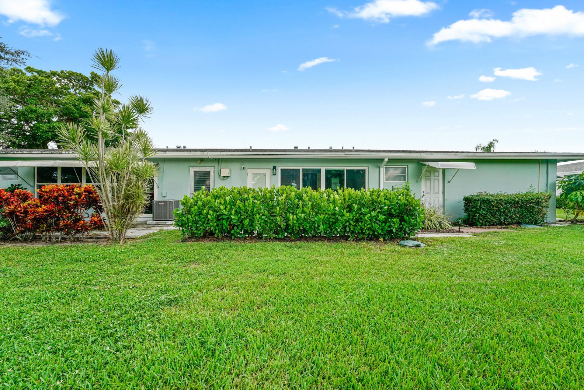 277 W High Point Court, Unit B, Delray Beach, FL 33445 Photo