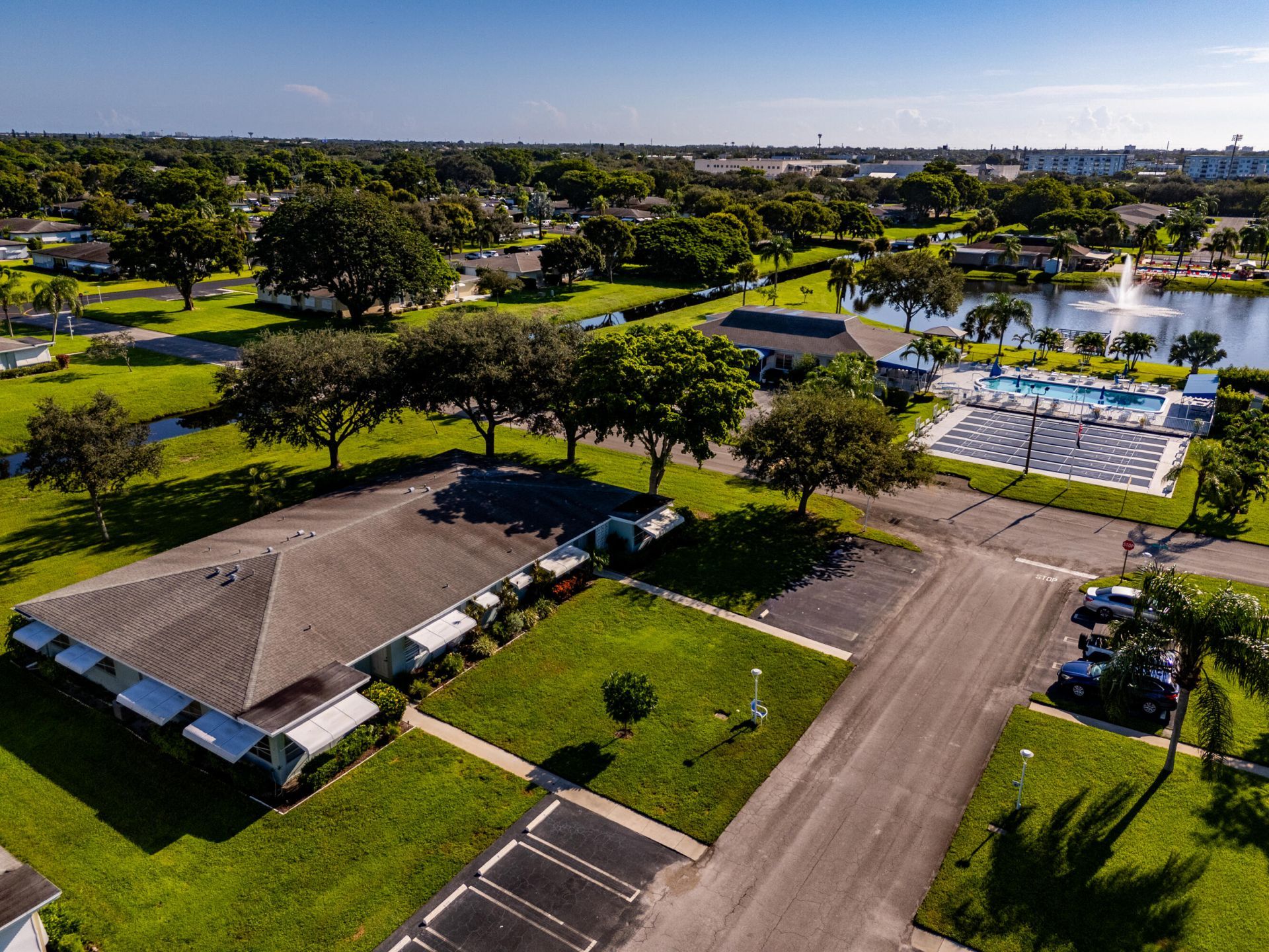 277 W High Point Court, Unit B, Delray Beach, FL 33445 Photo