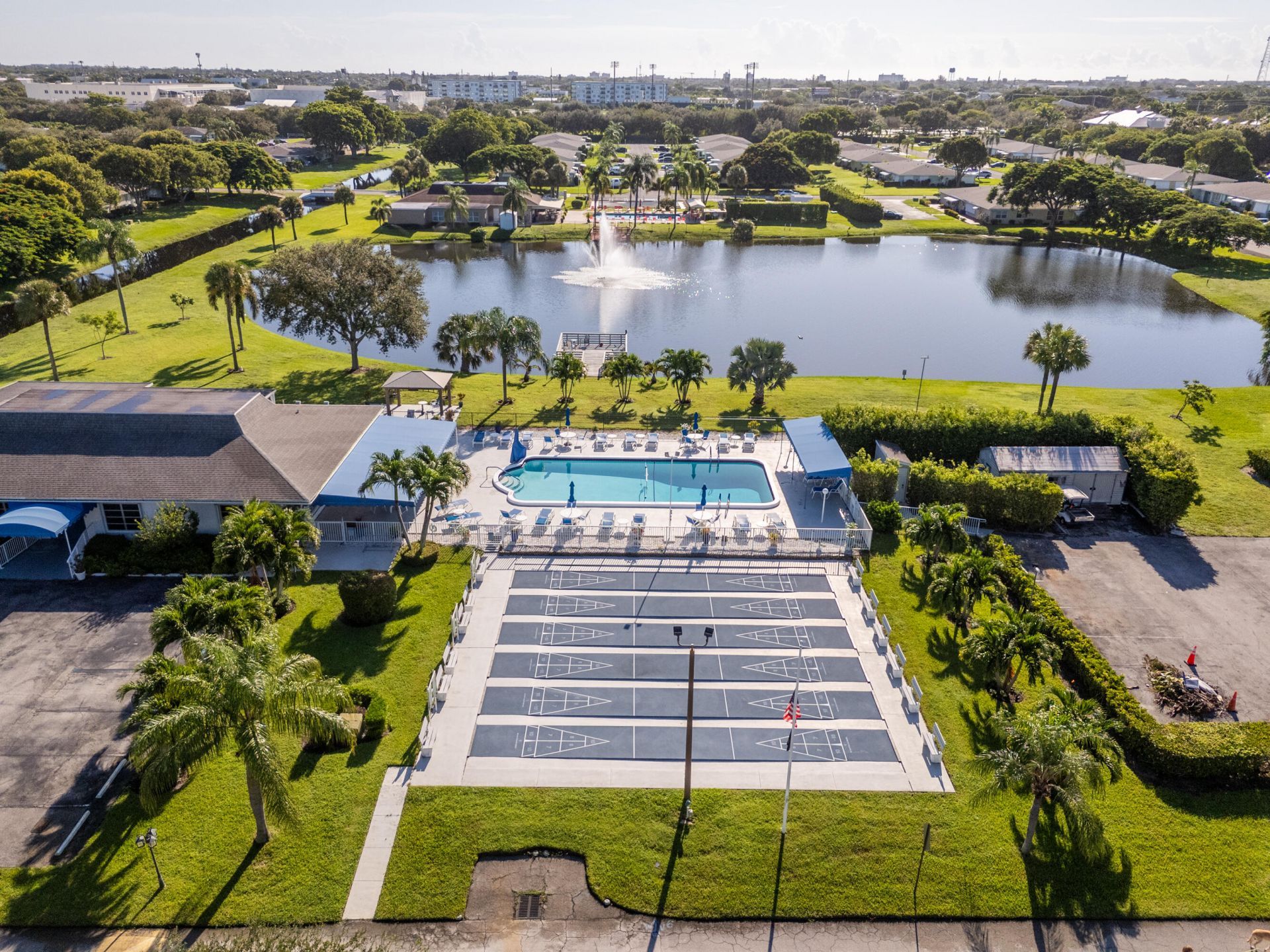 277 W High Point Court, Unit B, Delray Beach, FL 33445 Photo