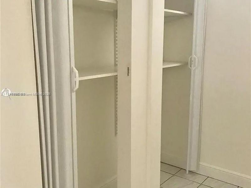 7720 Harding Ave, Unit 6, Miami Beach, FL 33141 Photo