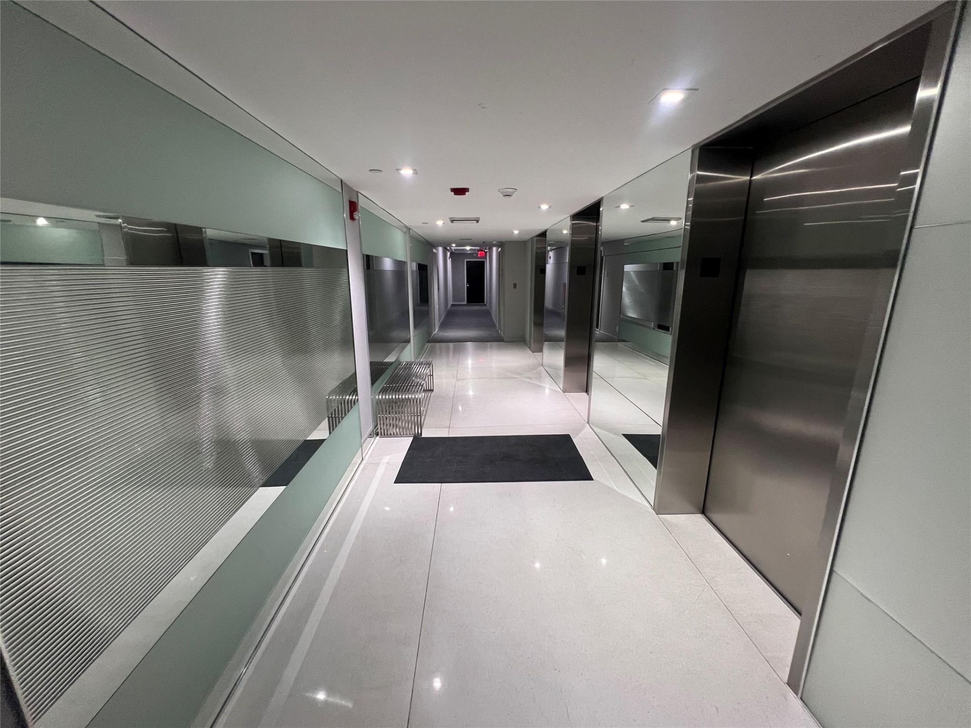 20335 W Country Club Drive, Unit 1101, Aventura, FL 33180 Photo