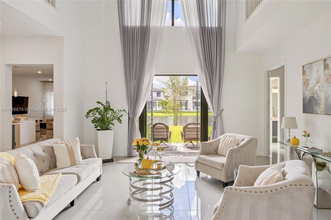 10470 S Lago Vista Cir, Parkland, FL 33076 Photo