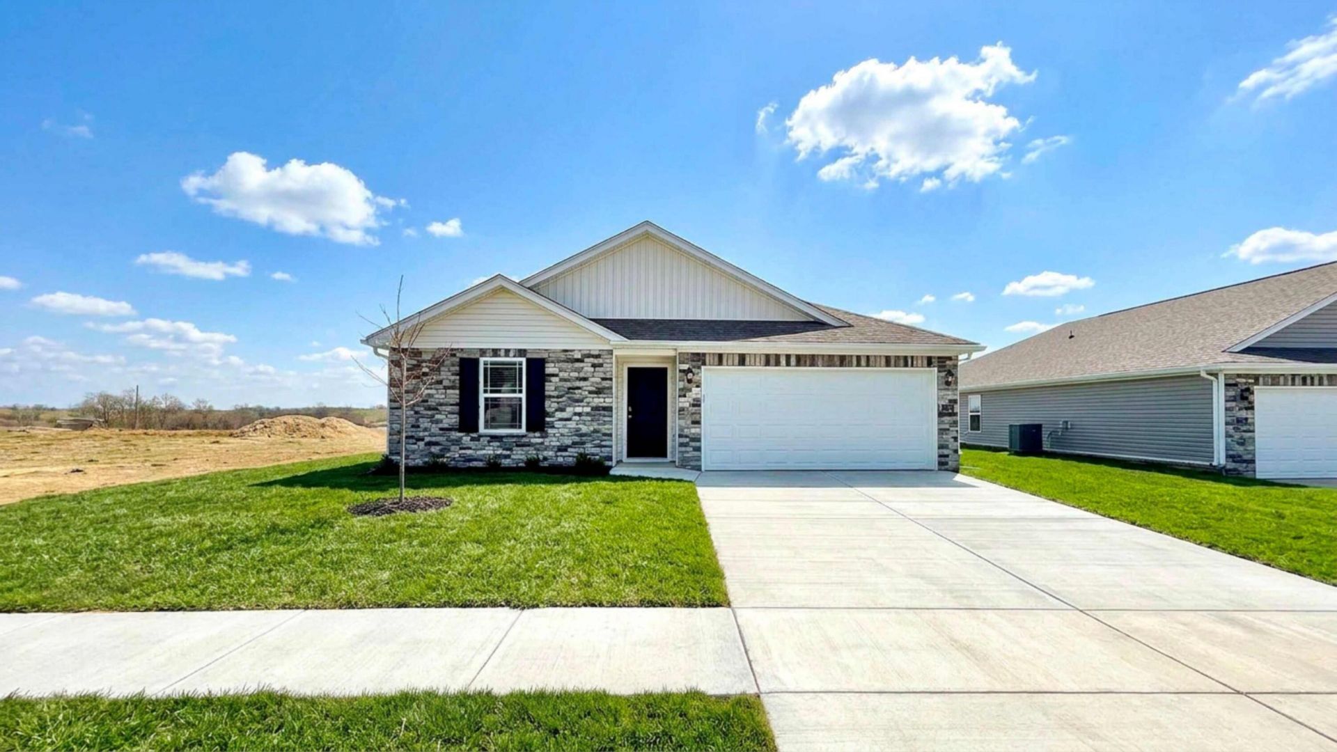 1040 Carriage Place Drive, Richmond, KY 40475 Main Photo