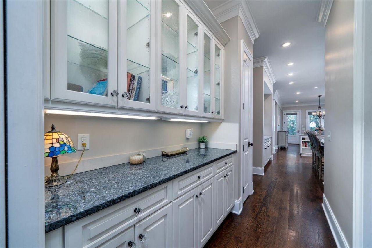 861 Dunham Street Photo 20