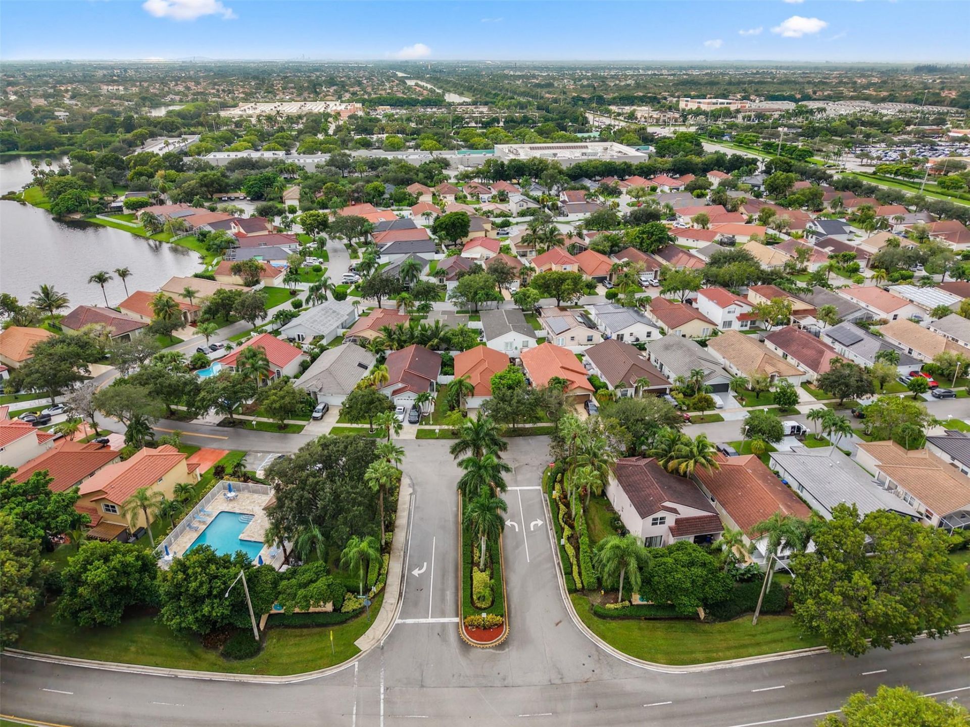 18241 NW 8th Street, Pembroke Pines, FL 33029 Photo