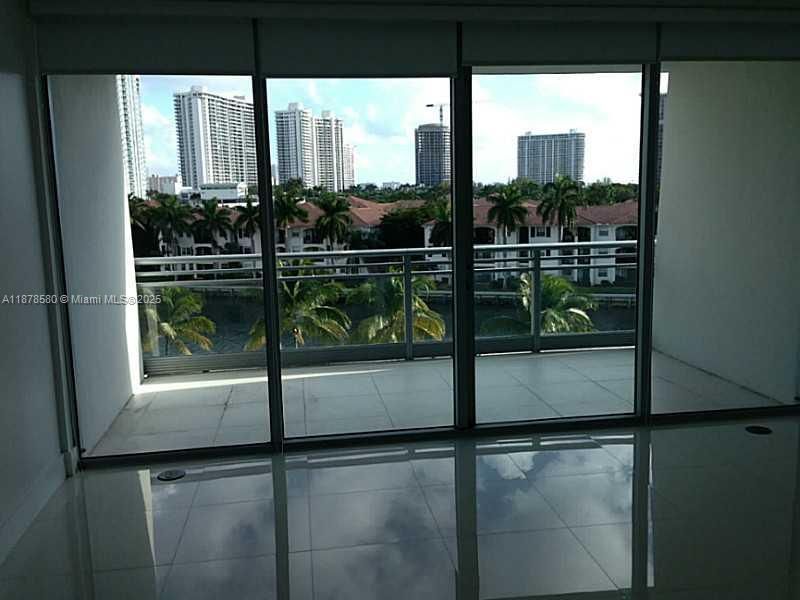 2950 NE 188 St, Unit 344, Aventura, FL 33180 Photo