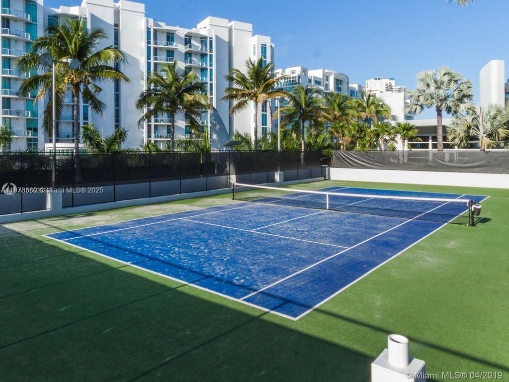 2950 NE 188 St, Unit 344, Aventura, FL 33180 Photo