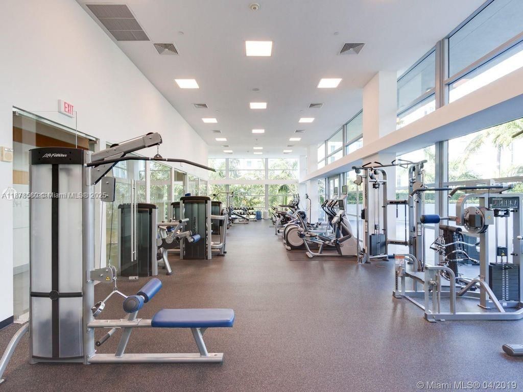 2950 NE 188 St, Unit 344, Aventura, FL 33180 Photo