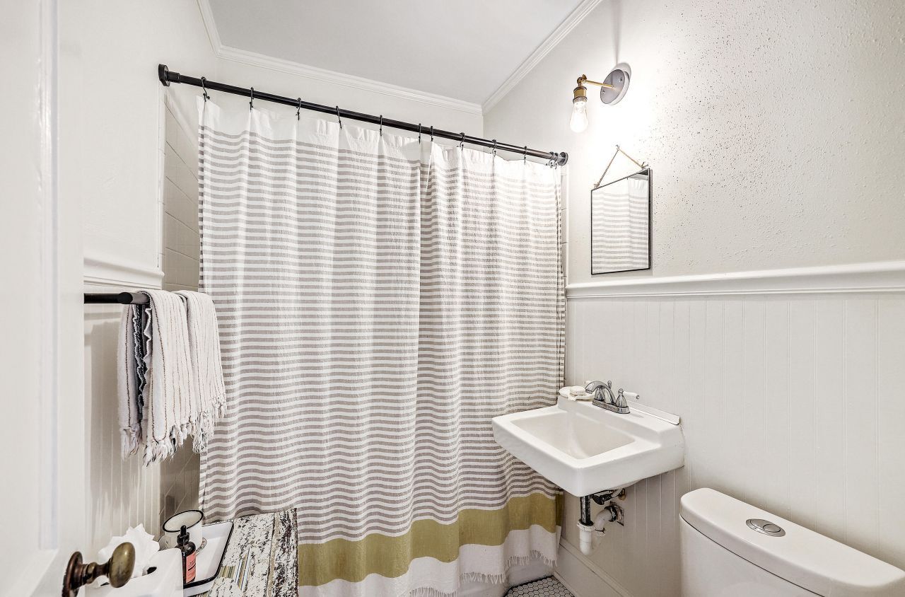 699 Savannah Highway Photo 27