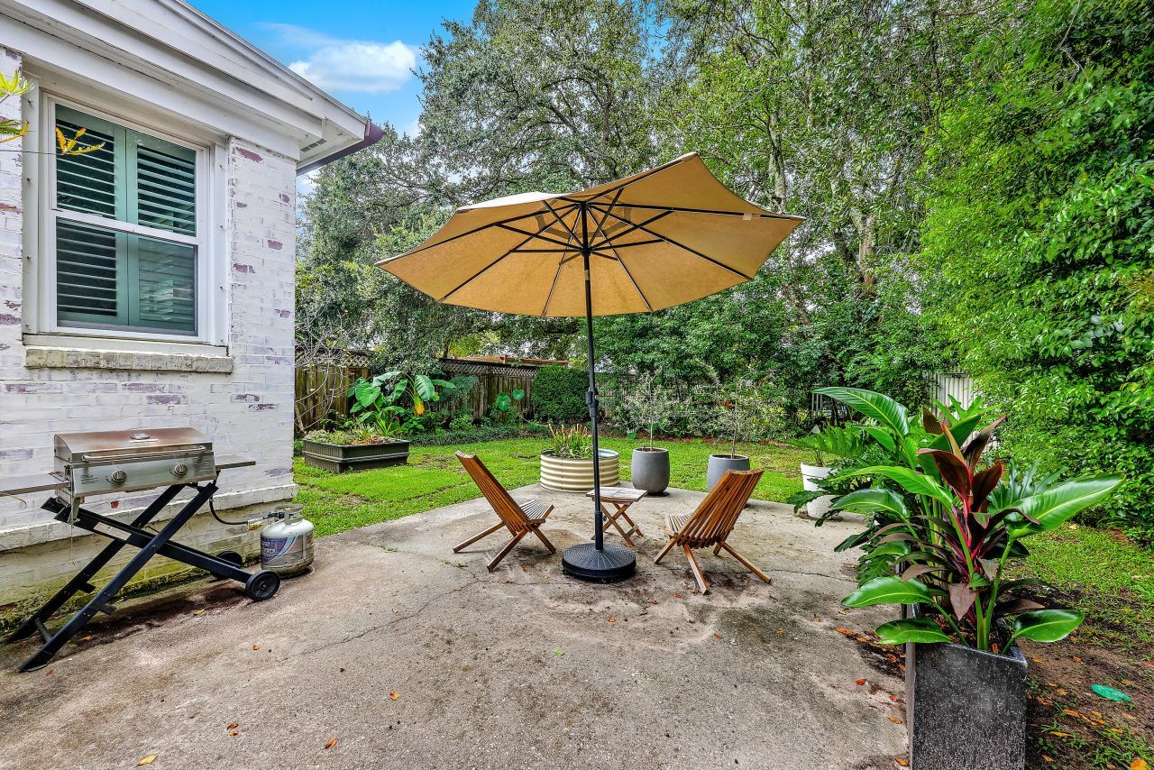 699 Savannah Highway Photo 29