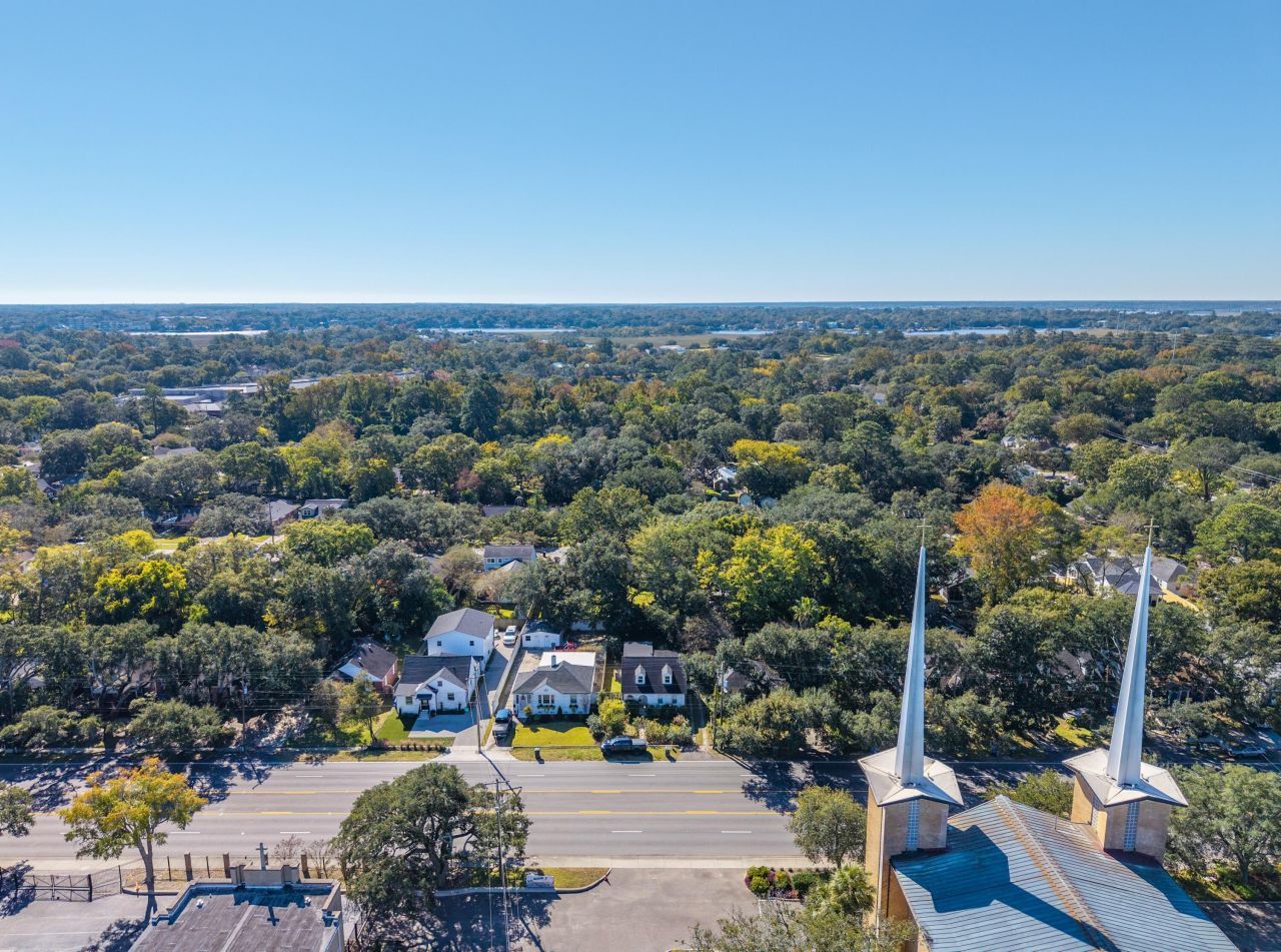 699 Savannah Highway Photo 42