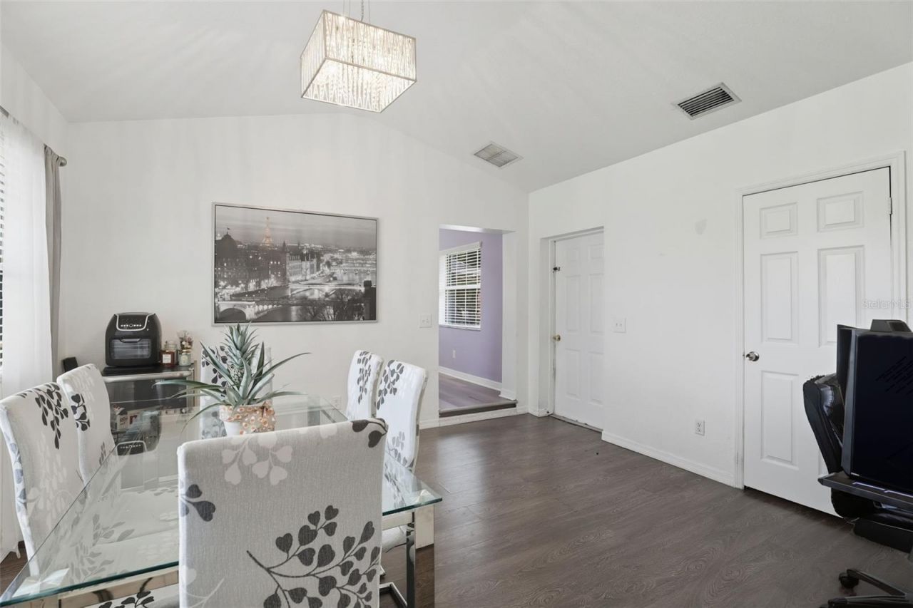 8027 S Orange Avenue, Orlando, FL 32809 Photo