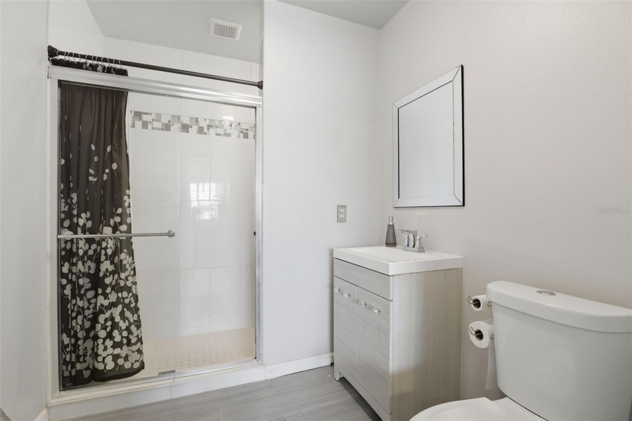 8027 S Orange Avenue, Orlando, FL 32809 Photo