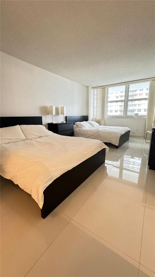 2030 S Ocean Dr, Unit 725, Hallandale Beach, FL 33009 Photo