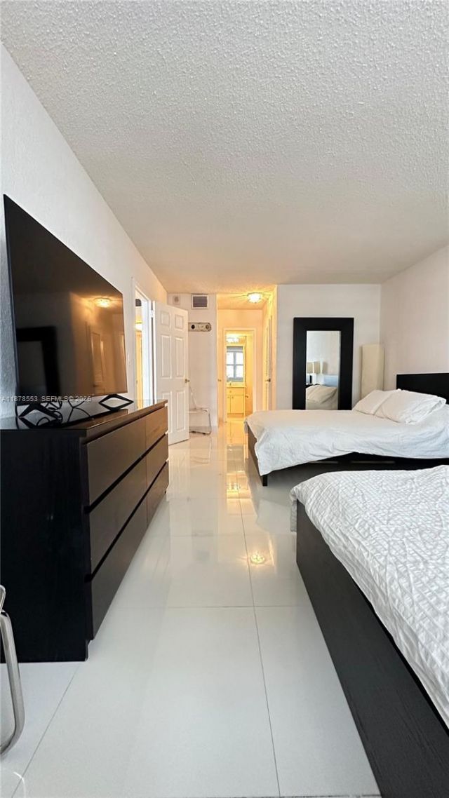 2030 S Ocean Dr, Unit 725, Hallandale Beach, FL 33009 Photo