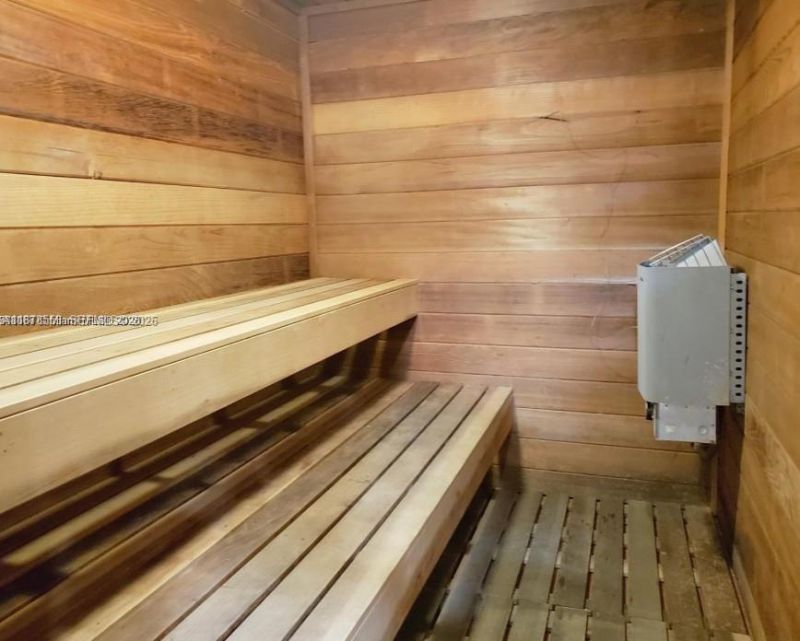 2030 S Ocean Dr, Unit 725, Hallandale Beach, FL 33009 Photo