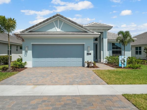 12507 SW Sunrise Lake Terrace, Port Saint Lucie, FL 34987