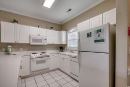 4879 Dahila Ct. photo 4