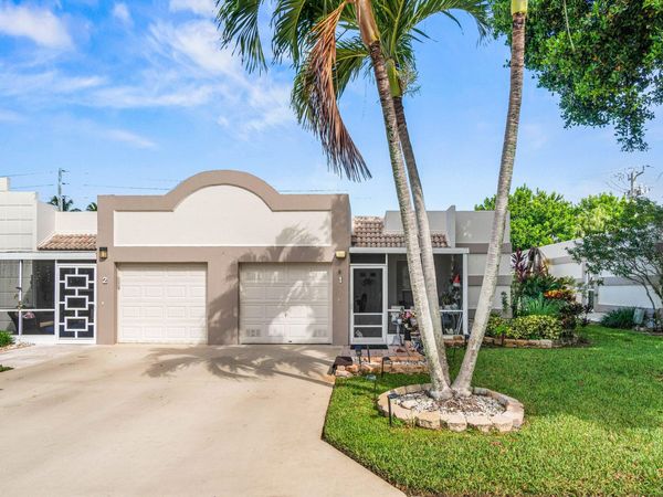 9335 Flynn Circle, Unit 1, Boca Raton, FL 33496