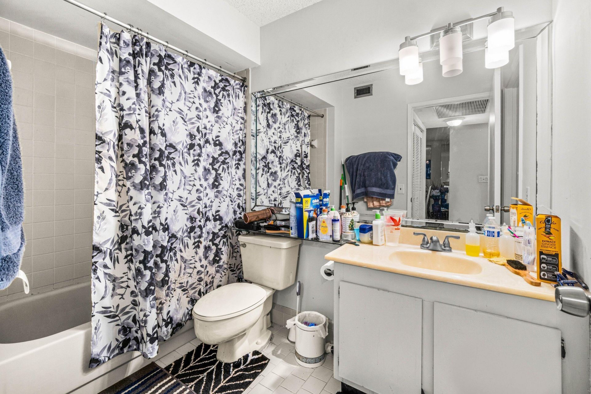 9335 Flynn Circle, Unit 1, Boca Raton, FL 33496 Photo