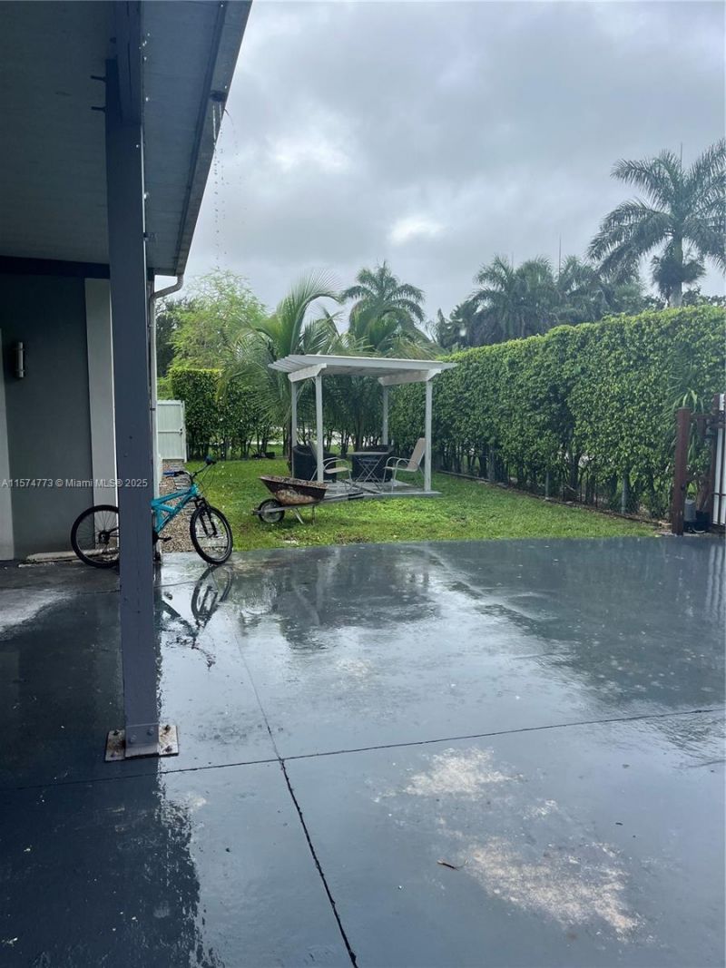 19790 SW 242nd St, Homestead, FL 33031 Photo