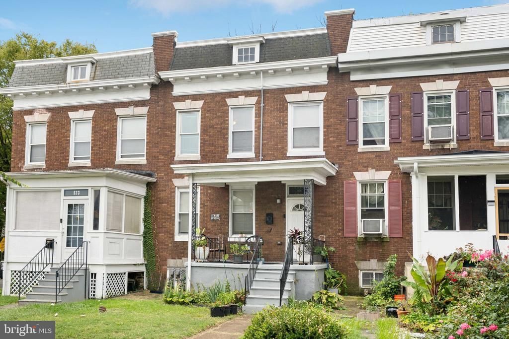 831 E 33rd Street, Baltimore, MD 21218 Main Photo