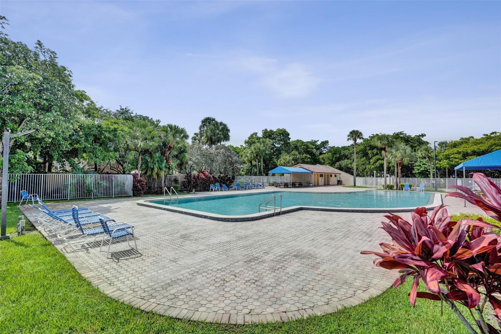 4739 NW 3rd Court, Deerfield Beach, FL 33442 Photo