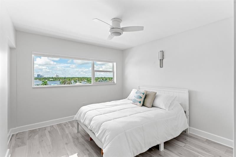 300 Oregon Street, Unit 501, Hollywood, FL 33019 Photo