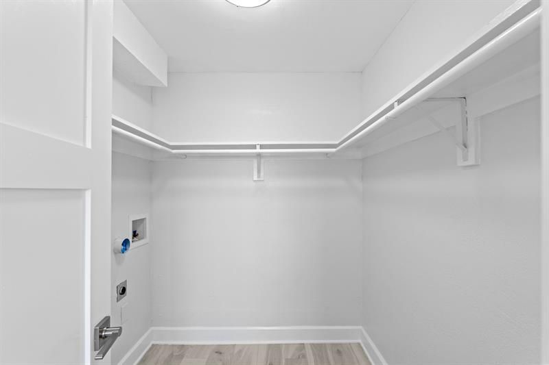 300 Oregon Street, Unit 501, Hollywood, FL 33019 Photo