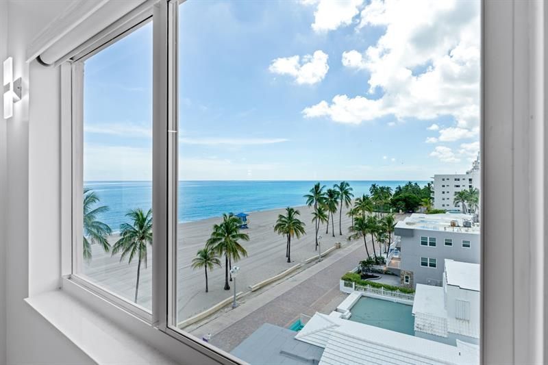 300 Oregon Street, Unit 501, Hollywood, FL 33019 Photo