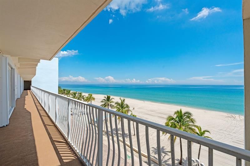 300 Oregon Street, Unit 501, Hollywood, FL 33019 Photo