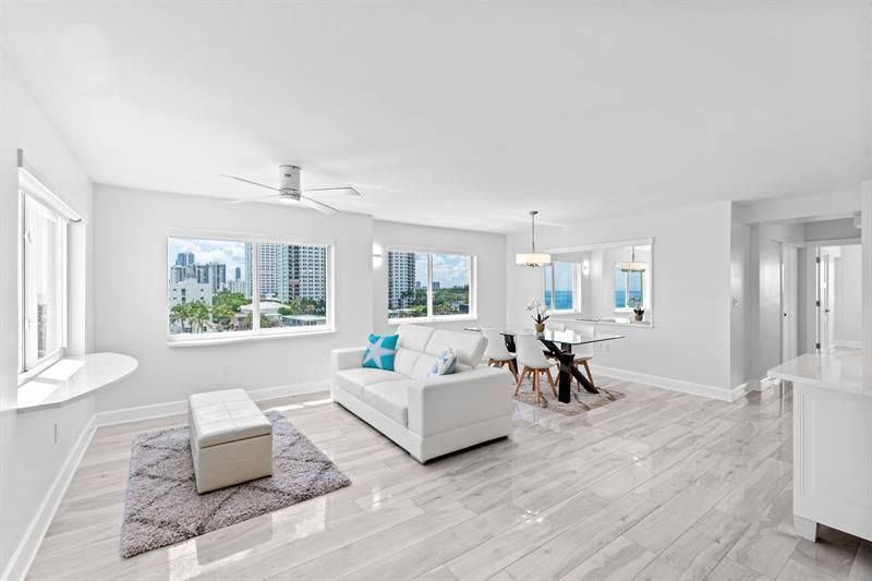 300 Oregon Street, Unit 501, Hollywood, FL 33019 Photo