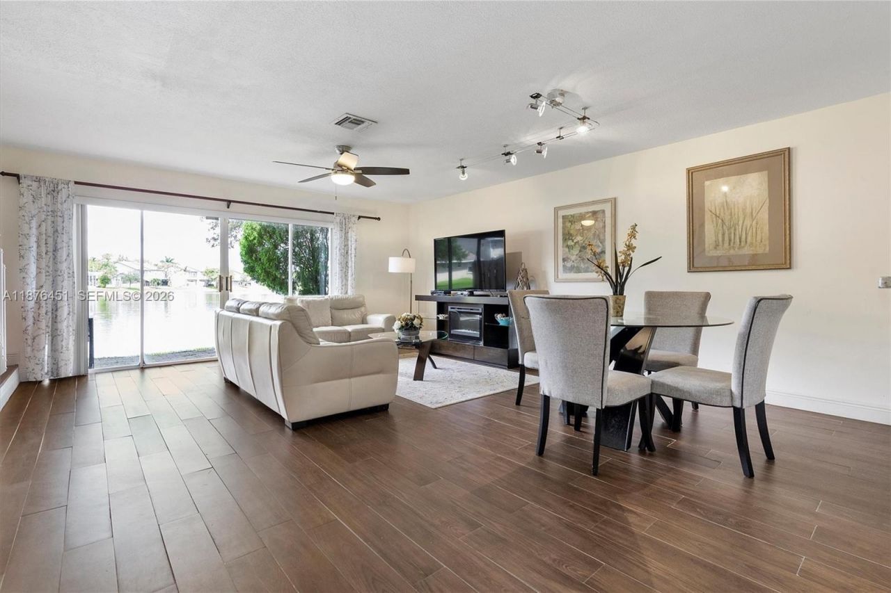 12175 NW 36th Pl, Sunrise, FL 33323 Photo