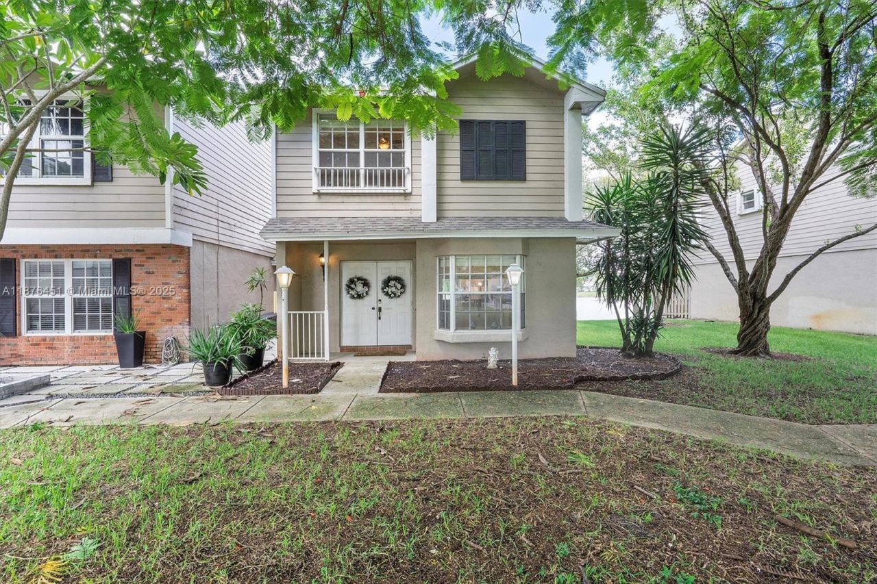 12175 NW 36th Pl, Sunrise, FL 33323 Photo