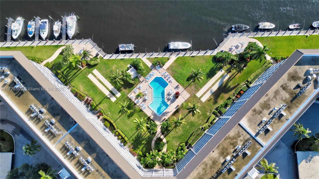 410 N Federal Hwy, Unit 416, Deerfield Beach, FL 33441 Photo