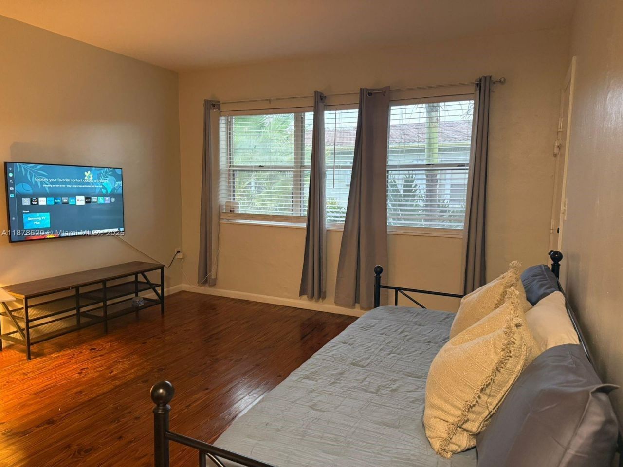 1289 Marseille Dr, Unit 46, Miami Beach, FL 33141 Photo