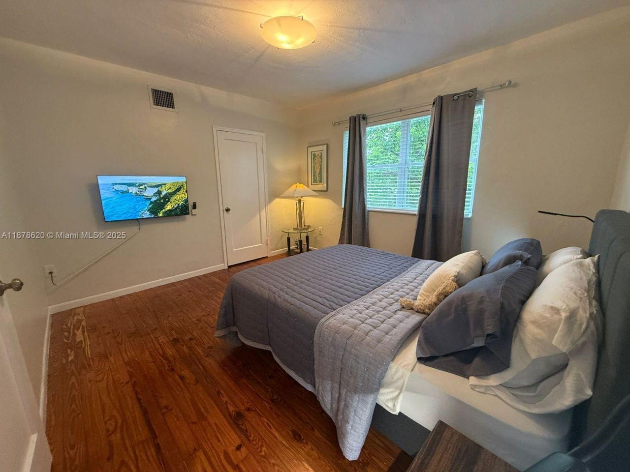 1289 Marseille Dr, Unit 46, Miami Beach, FL 33141 Photo