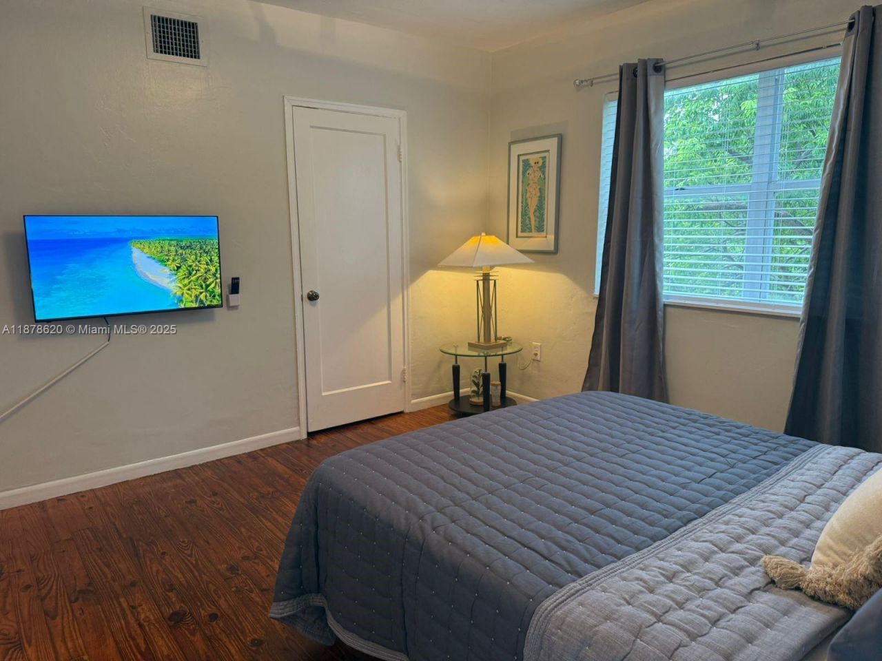 1289 Marseille Dr, Unit 46, Miami Beach, FL 33141 Photo