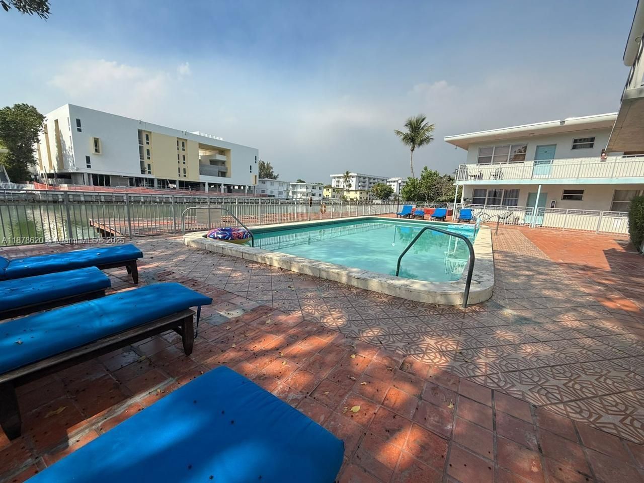 1289 Marseille Dr, Unit 46, Miami Beach, FL 33141 Photo