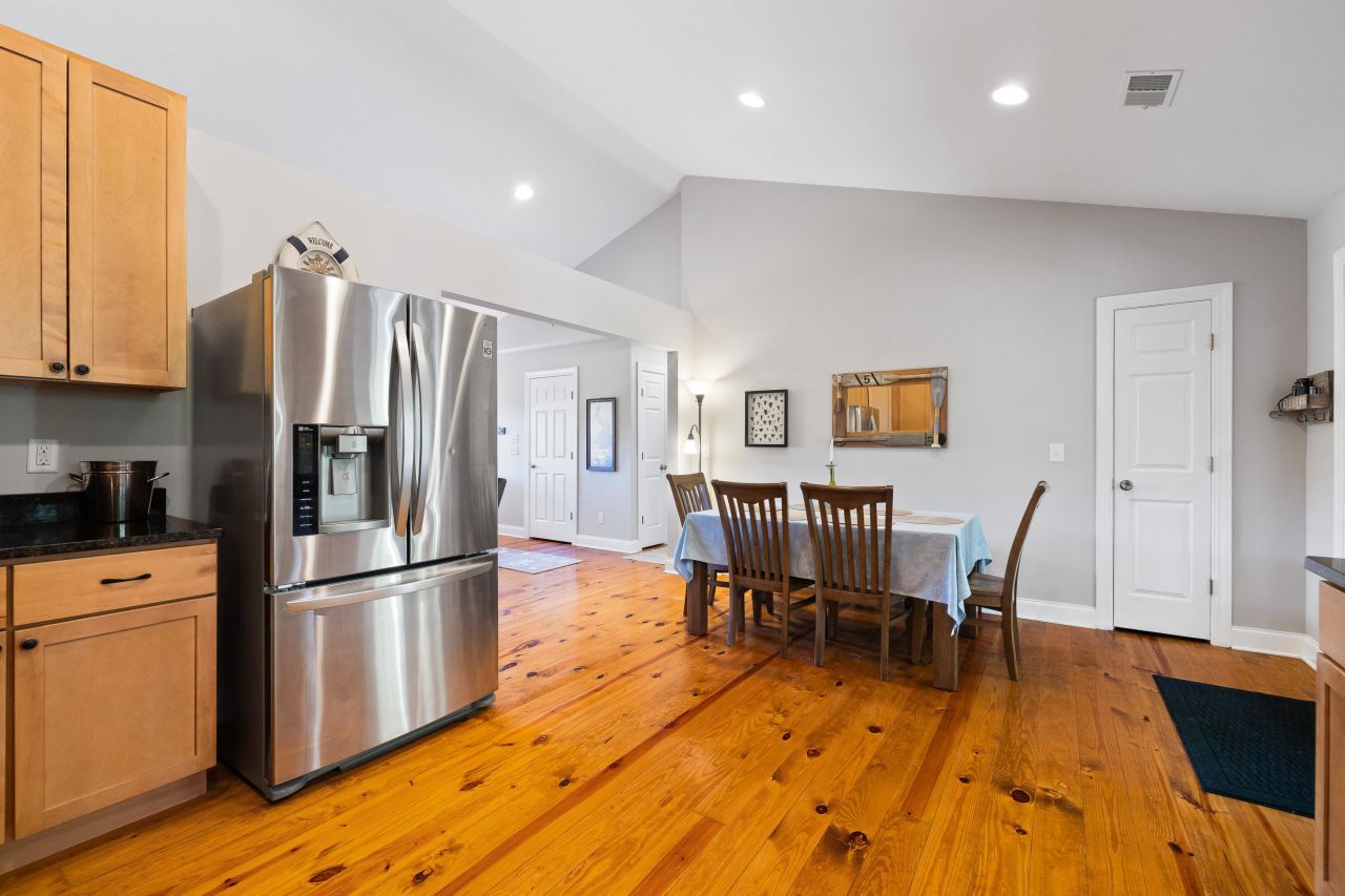 7175 Parkers Ferry Road Photo 11