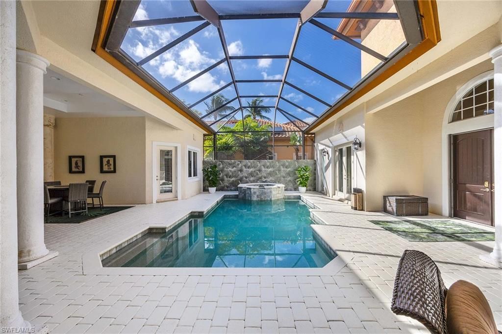 8894 Shenendoah Cir, Naples, FL 34113 Photo